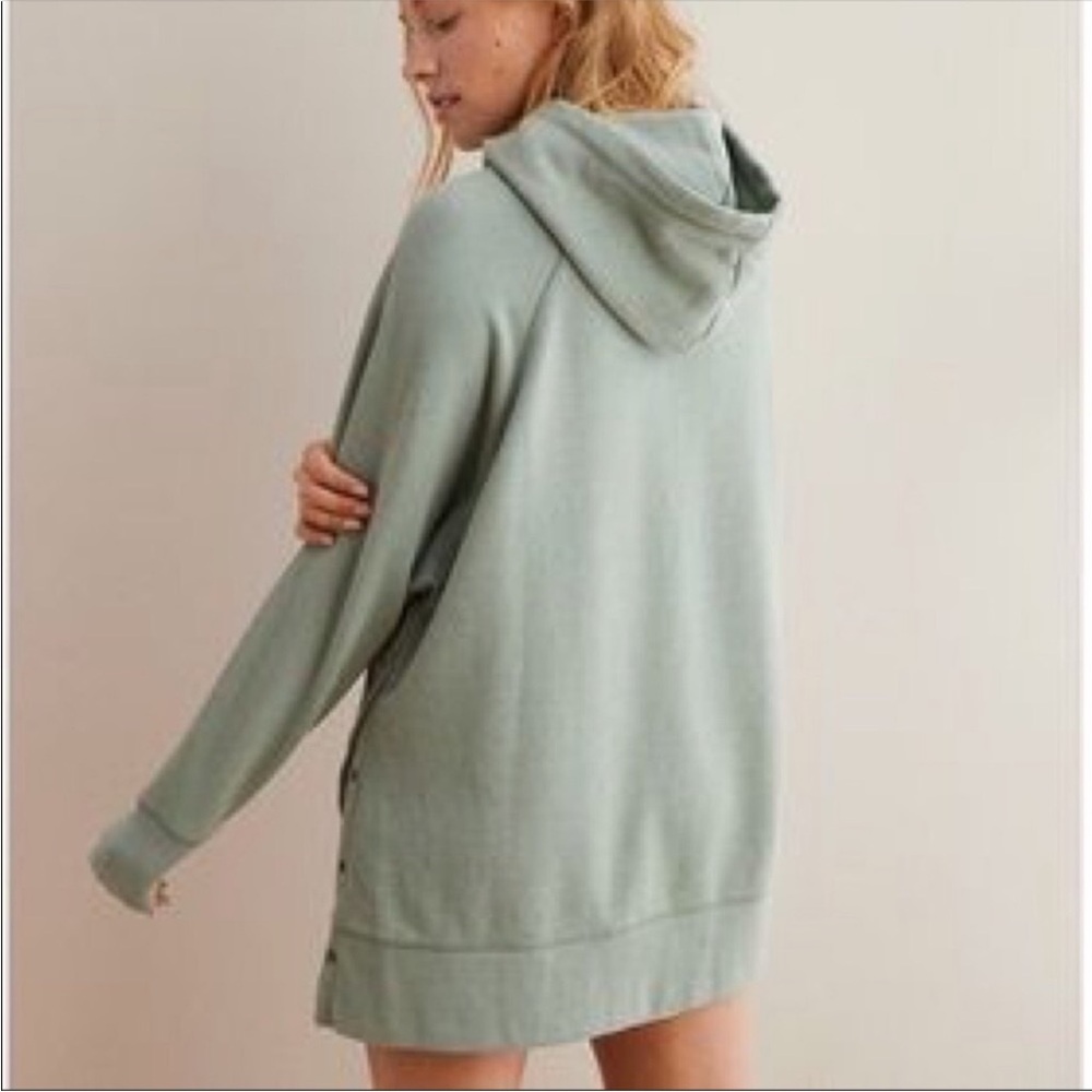 Aerie Sage Snap Button Sweatshirt